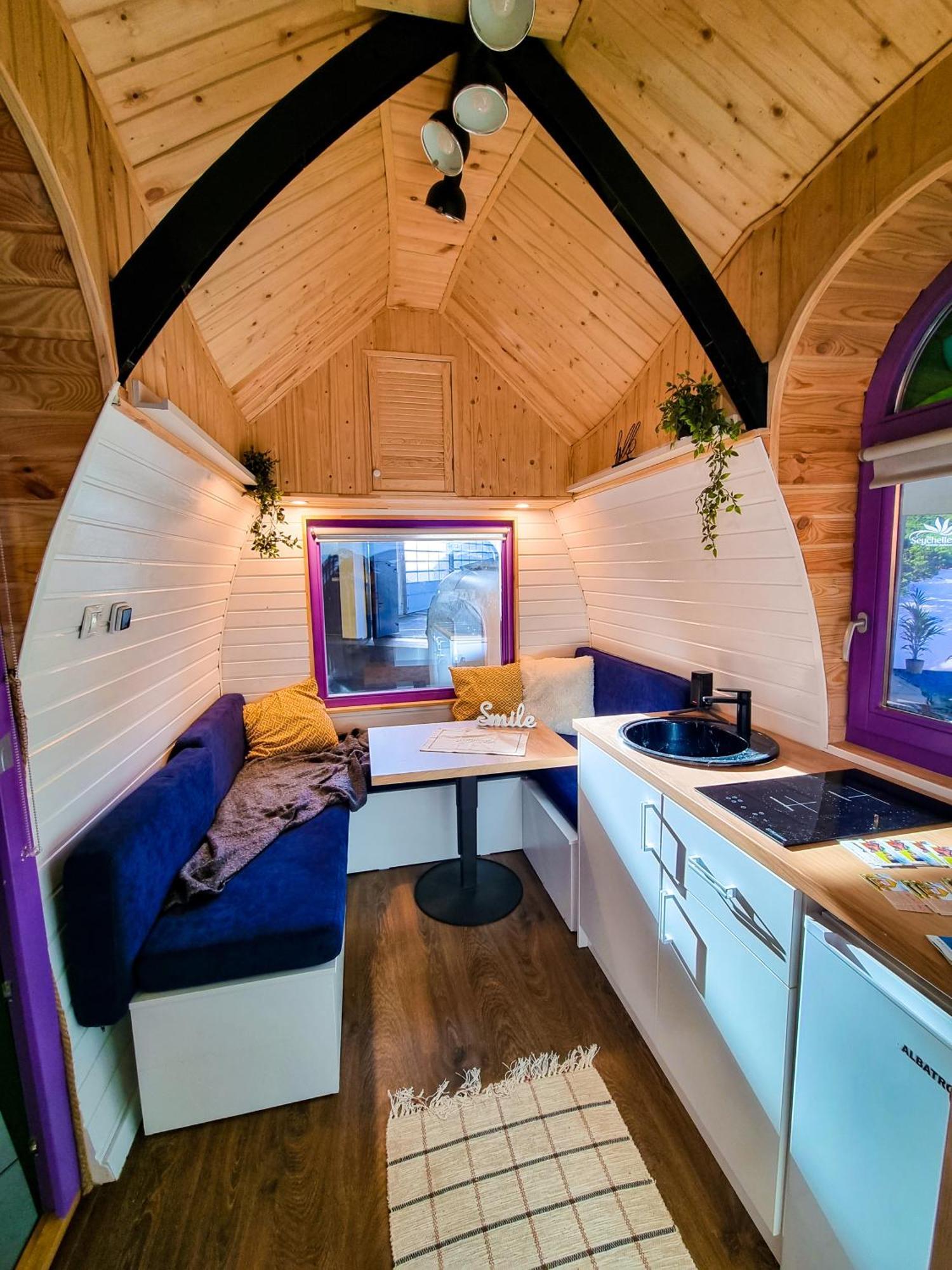Downtown Tiny Houses Near Cismigiu Gardens Bucharest Luaran gambar